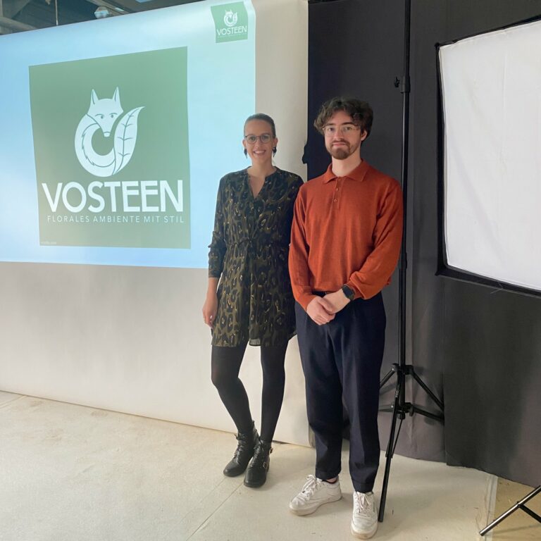 Vosteen • Floristenbedarf • This was the Creativ in-house exhibition October 2021 3 blog-chm-oktober-jessica-und-luca