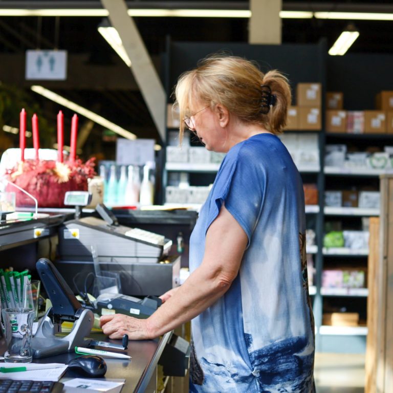 Vosteen • Floristenbedarf • Tropical Christmas: Review of Creativ in-house exhibition in September 2022 73 creativ-hausmesse-september-2022_impressionen-01