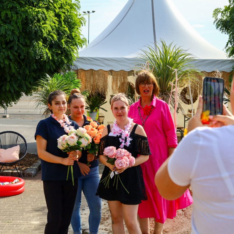 Vosteen • Floristenbedarf • Tropical Christmas: Review of Creativ in-house exhibition in September 2022 44 creativ-hausmesse-september-2022_impressionen-29