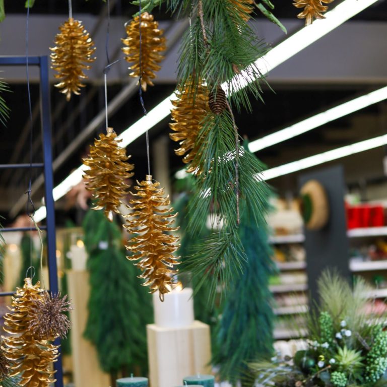 Vosteen • Floristenbedarf • Tropical Christmas: Review of Creativ in-house exhibition in September 2022 11 creativ-hausmesse-september-2022_impressionen-62