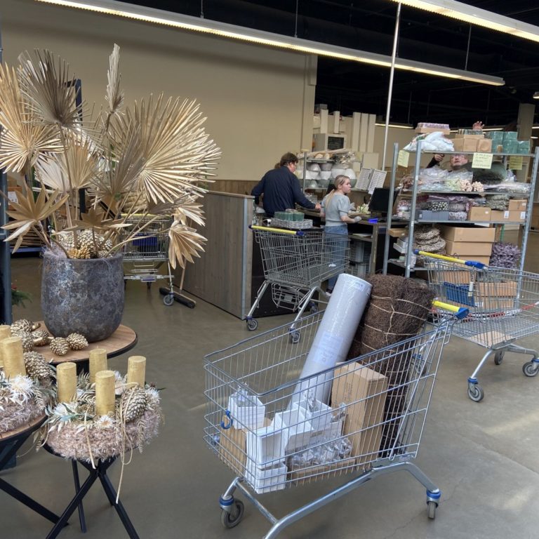 Vosteen • Floristenbedarf • Review of the last in-house exhibition of the year, October 2022 3 impressionen-abholmarkt-vosteen_hausmesse-oktober-2022_4