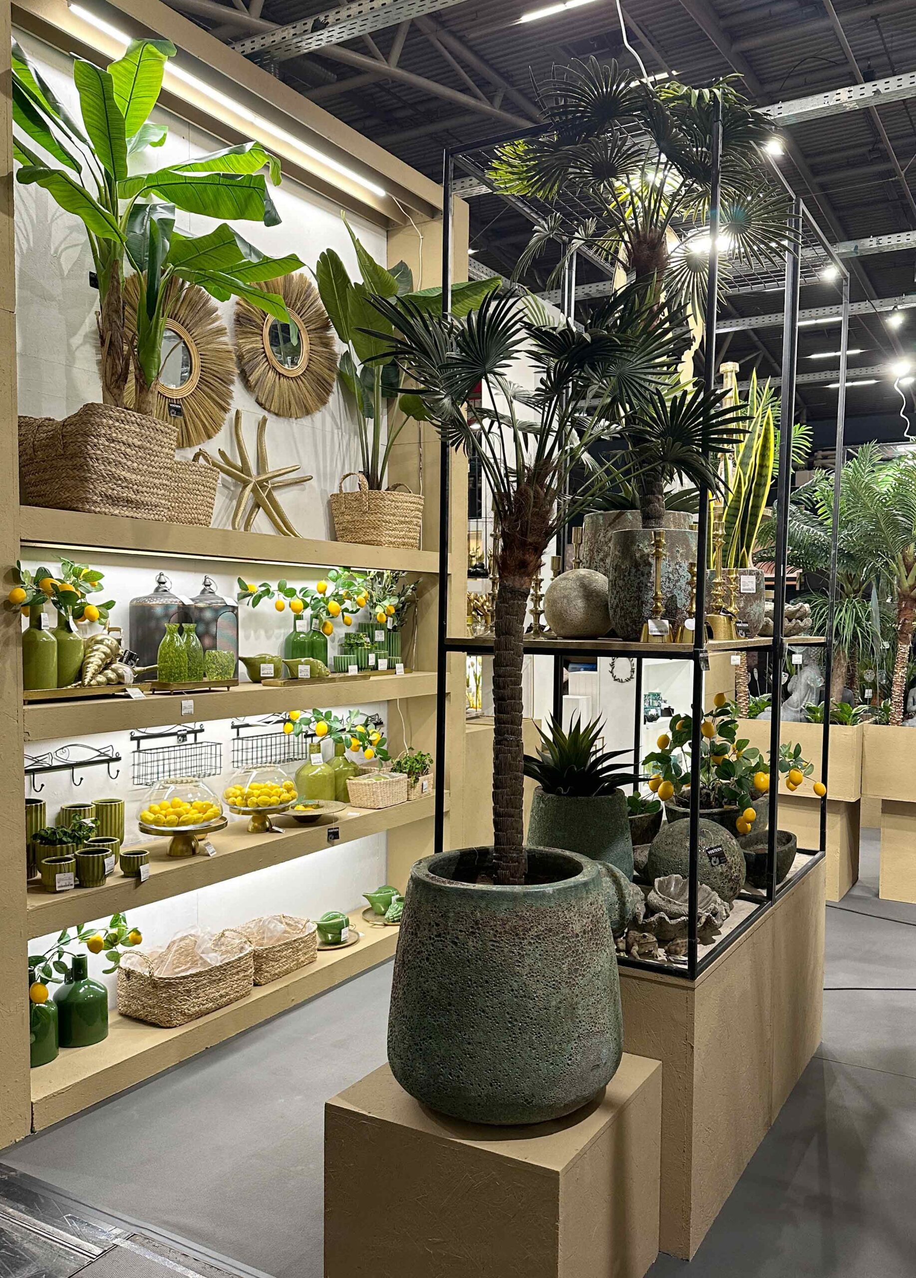 Vosteen • Floristenbedarf • Impressive Trendset trade fair in Munich and preview of the Nordstil trade fair in Hamburg! 35 Vosteen • Floristenbedarf • vosteen messe trendset 2024 13 scaled