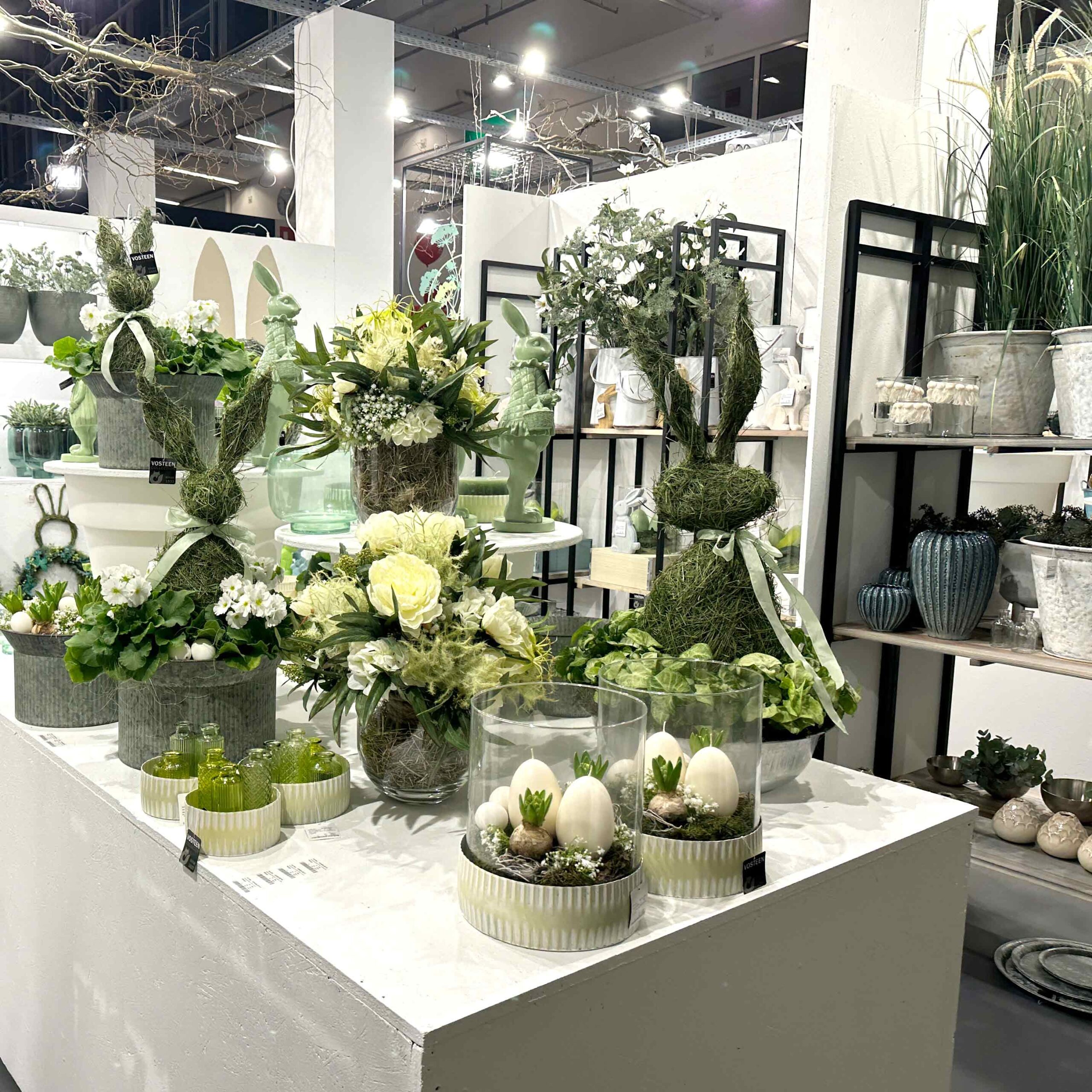 Vosteen • Floristenbedarf • Impressive Trendset trade fair in Munich and preview of the Nordstil trade fair in Hamburg! 20 Vosteen • Floristenbedarf • vosteen messe trendset 2024 20 scaled