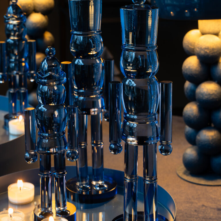 Vosteen • Floristenbedarf • Showroom 53 X-Mas & Winterr 2026